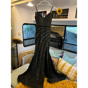 Women's Windsor Black Silver Sequin Gown size: XS